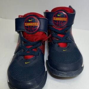 Nike Team Hustle Kids' Navy and Red Shoes 11C